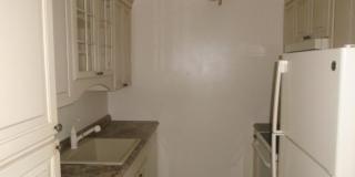 708 Victoria Drive Gallery 7