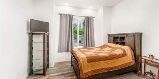 5206 Topeka Drive Gallery 4