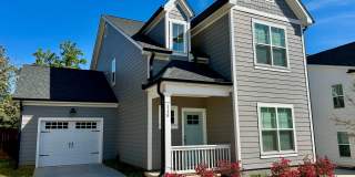 Spacious 4/2.5 Available Now! Gallery 1