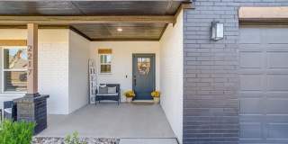 2217 Forest Hill Lane Gallery 39