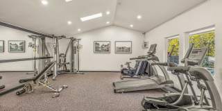 Oak & Iron Flats Apartments Oak & Iron Flats Apartments Gallery 2