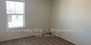 4 Bed, 3 Bath House + Den + Loft in Gladden Farms * MOVE-IN SPECIAL* (Moore Rd/Tangerine Farms) Gallery 14