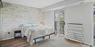 700 7th Street Southwest Gallery 12