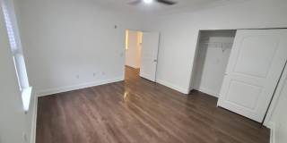 Suburban Square Apartments in the heart of Metuchen Gallery 10