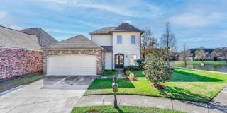 3 Bedroom 2.5 Bath Baton Rouge Home: Modern Comfort  Pet-Friendly Living! Gallery 1