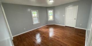 1129 Valley Drive Gallery 1