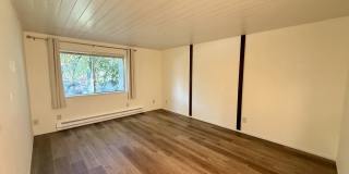 Beautiful 2-Bedroom, 2-Bath Condo in the Desirable Oakbrook Country Club Community Gallery 11