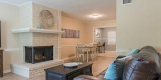 10217 Los Altos Dr Gallery 2