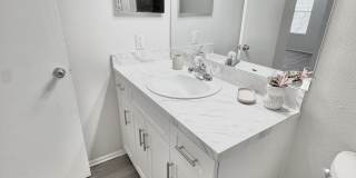 8016 N St Peter Ave Gallery 27