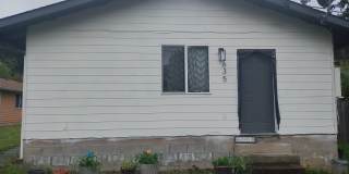 635 Willis Ave Gallery 1