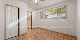 Single Family Home with 1 Car Garage and Central Air! Gallery 14