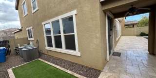 Beautiful 4 Bedroom - 2.5 Bath with Lots of Bonuses - Gilbert Gallery 43