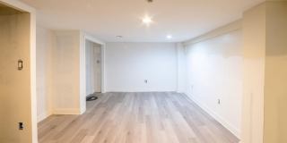 2504 S BROAD Street Gallery 11