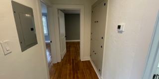 Recently Renovated 2 Bedroom Apartment in Duckpond Gallery 7