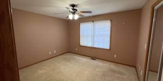 2-bedroom, 2-bath Duplex in Champaign, IL Gallery 16