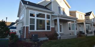 Gorgeous 3 Bedroom Townhome in Sandy! Gallery 1