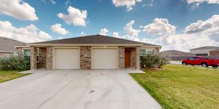 2 WEEKS FREE RENT IN A GORGEOUS DUPLEX IN COPPERAS COVE! Gallery 1