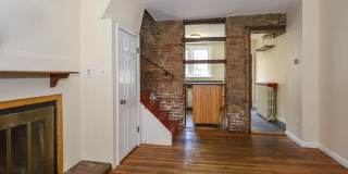 Gorgeous 3-Bedroom Townhouse in Washington Square West! Available mid-July! Gallery 4