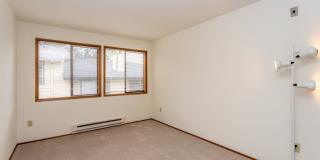 Shorecrest Apartments Gallery 8