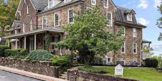 152 N MAIN Street unit: 3130 Gallery 1