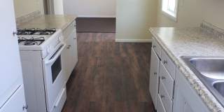 1 bedroom 1 bath - MOVE IN SPECIAL- 1 MONTH FREE 1 bedroom 1 bath - MOVE IN SPECIAL- 1 MONTH FREE Gallery 6
