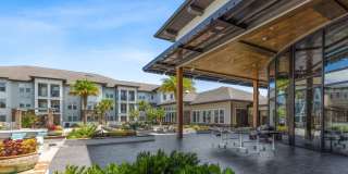 The Loree Gallery 11