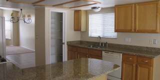 SHOWING SATURDAY 05/09/26  11:00 AM MUST TEXT AGENT! Gallery 11