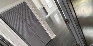 New renovation Spacious  South Shore 3bed room 1 bath units Gallery 19