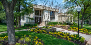 Ashley Apartments Gallery 8