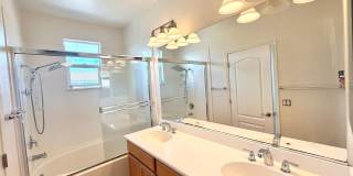 $4,350 / Stunning 3BR/2BA Family Home in Fremont Gallery 17