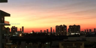 1800 COLLINS AV Gallery 18