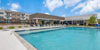 Remi West Dallas Remi West Dallas Gallery 9