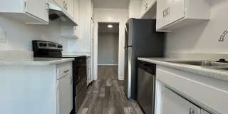 Tarzana Five Apartments Gallery 42