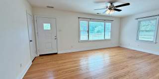 Rancher with Large Back Yard! Gallery 23