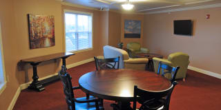 Senior Housing - Bradley Place Gallery 9