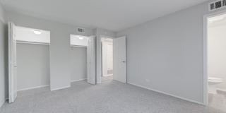 The Greenway at Carol Stream Gallery 15