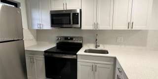 1901 NW S River Dr Gallery 2