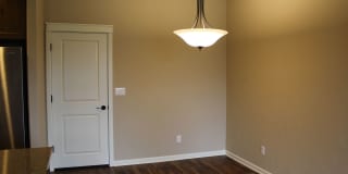 Beautiful Parkland Townhome in SW Redmond Gallery 11