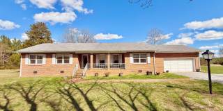 Charming 3 Bedroom Home for Rent! Gallery 1