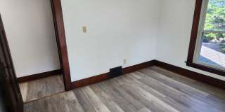 Beautifully Update 4 Bedroom House For Rent in Firestone Park Gallery 22