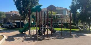 2 Bedroom Condo in Anaheim Hills Gallery 19