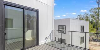 Luxury 3 Bed Townhome in Durham RTP Gallery 46