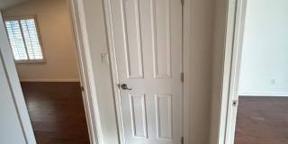 2713 E Verbena Drive Gallery 58