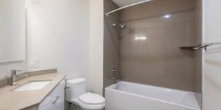 660 Washington Gallery 10