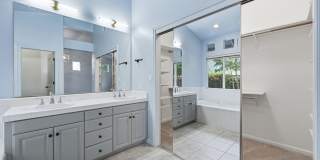 Contemporary Single Level North Napa Home Gallery 32