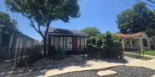 Beautiful Renovated Historical Home by Downtown SA! Beautiful Renovated Historical Home by Downtown SA! Gallery 1