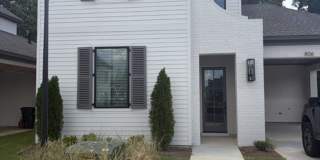 Belmont 806 Gallery 1