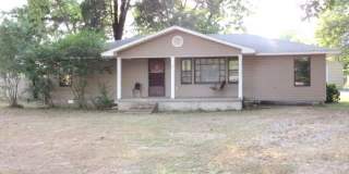 67 N Broadview Gallery 2