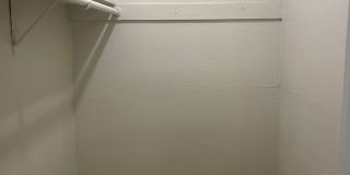 Kensington Court Gallery 77