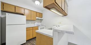 Fox Grove Apartments Gallery 6